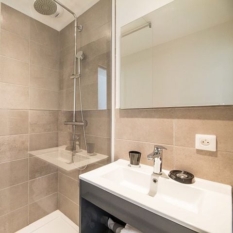 APPARTEMENT 4 personnes - - 1 chambre - Climatisation - Terrasse