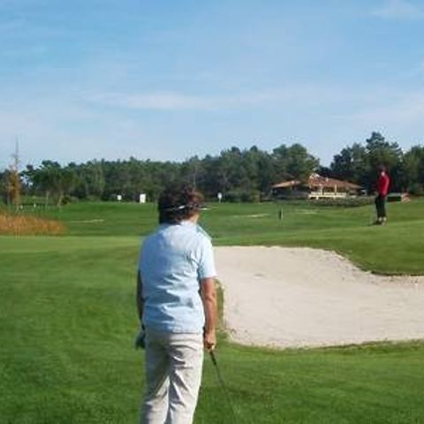 FranceComfort Villapark Le Jardin du Golf - Camping Var - Image N°3
