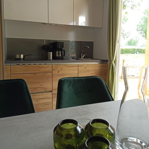 HÉBERGEMENT INSOLITE 2 personnes - Petite maison 2