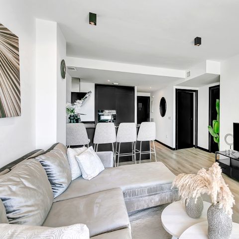 APPARTEMENT 4 personnes - avec vue sur la montagne et la mer