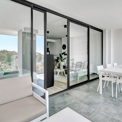 APPARTEMENT 4 personnes - loft avec vue sur la mer