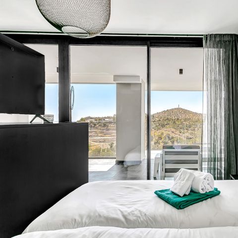 APPARTEMENT 4 personnes - loft avec vue sur la mer