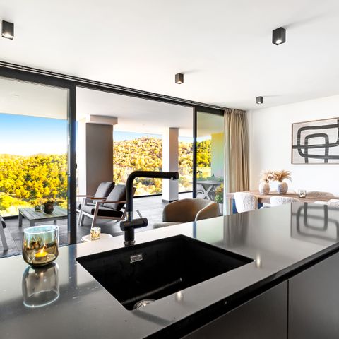 APPARTEMENT 8 personnes - avec vue sur la mer