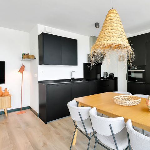 APPARTEMENT 6 personnes - Penthouse au bord de la piscine