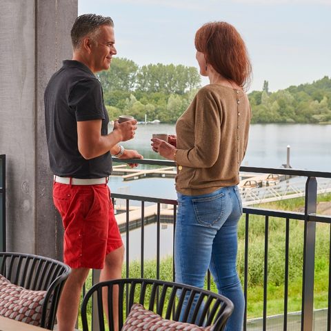 APPARTEMENT 2 personnes - Panoramique avec vue sur le lac