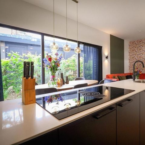 LODGE 4 personnes - Eau de luxe + bain à remous