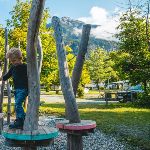 HÉBERGEMENT INSOLITE 3 personnes - Refuge pour randonneurs 2+1