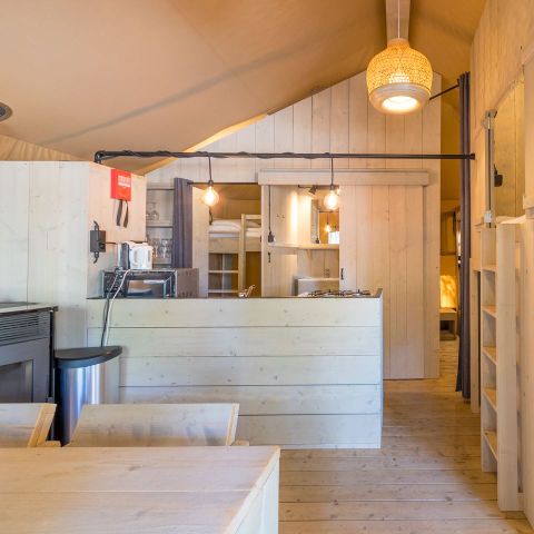 Tente en toile et en bois 6 personnes - 4-6ST