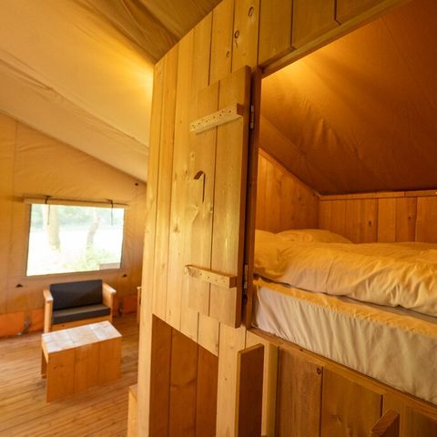 TENTE TOILE ET BOIS 8 personnes - 6-8