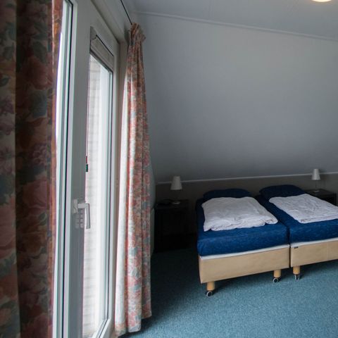 BUNGALOW 4 personnes - Solo