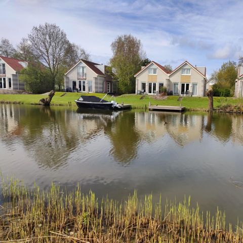 BUNGALOW 4 personnes - Interrupteur +