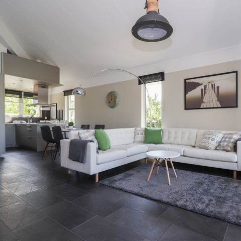 Bungalow 4 personnes - Étoiles+