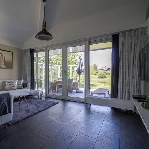 BUNGALOW 4 personnes - Étoiles+