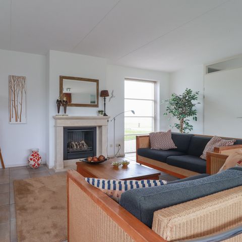 VILLA 6 personnes - Villa en bord de mer avec sauna et bain à remous