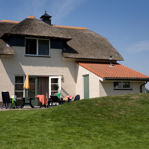 VILLA 6 personnes - Villa en bord de mer avec sauna et bain à remous