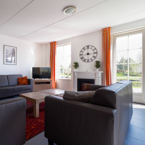 MAISON 12 personnes - Beachvilla XL avec bain à remous Wellness