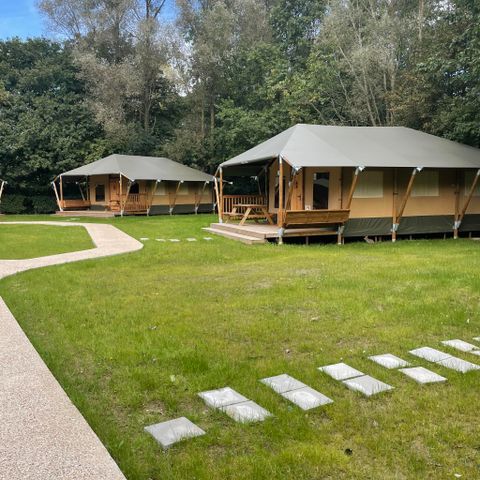 Tente en toile et en bois 6 personnes - Famille Glamping