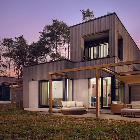 BUNGALOW 8 personnes - Exclusivement au bord du lac TH2043