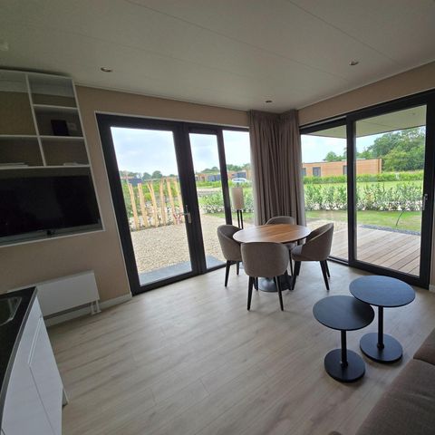 MAISON 2 personnes - Amalia avec sauna et bain à remous
