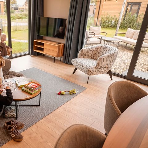 MAISON 4 personnes - Amalia avec clôture pour chiens, sauna et bain à remous