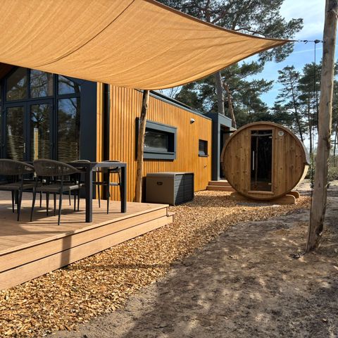 LODGE 6 personnes - Pavillon forestier avec bain à remous et sauna