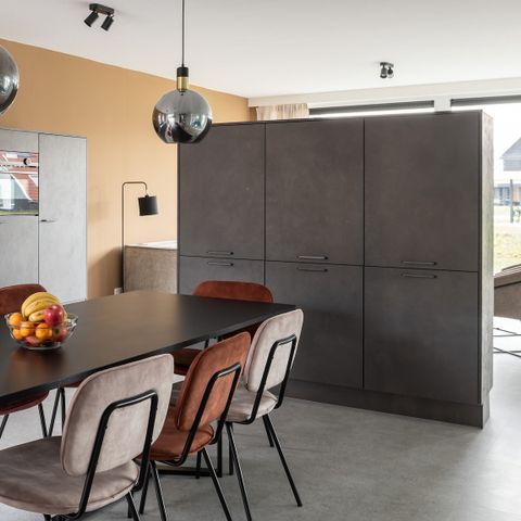 MAISON 8 personnes - Bains Piscine de Bruis