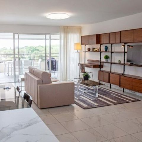 Appartement 6 personnes - Appartement 6 personnes - 2 Chambres - Vue Piscine & Golf - Loggia (36P)