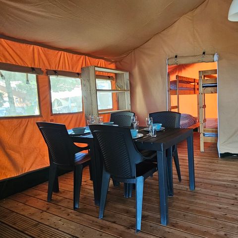 TENTE TOILE ET BOIS 6 personnes