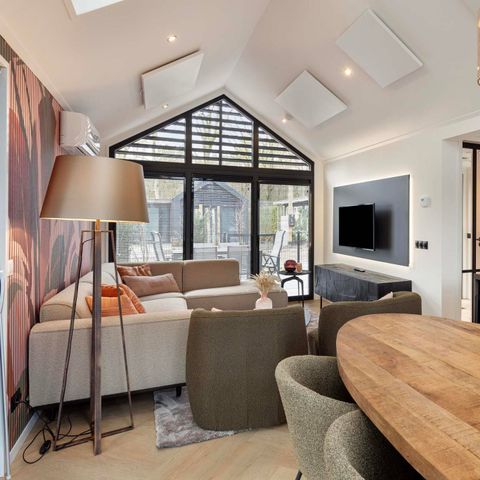 MAISON 6 personnes - Lodge Royal Eco Wellness (bain à remous)