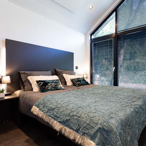 MAISON 4 personnes - Lodge Royal Eco Wellness (bain à remous)