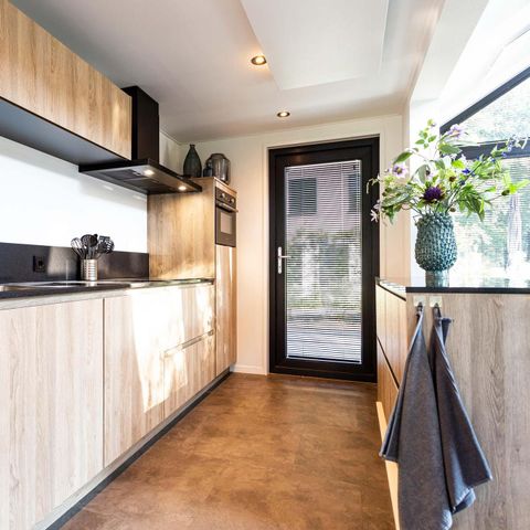 MAISON 4 personnes - Lodge Royal Eco Wellness (bain à remous)