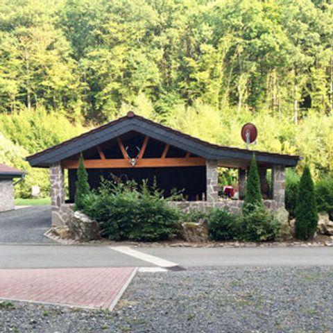 BUNGALOW 6 personnes - Au bord de l'étang