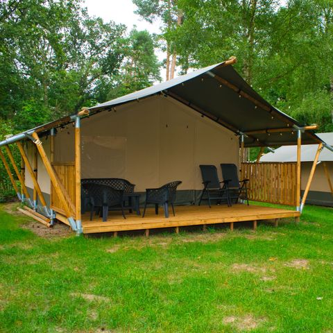 TENTE TOILE ET BOIS 6 personnes - y compris les toilettes