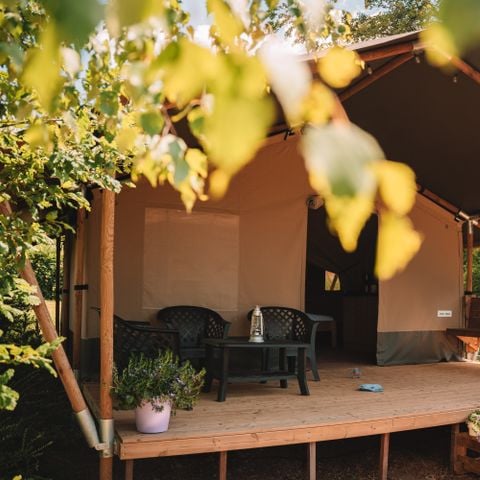 TENTE TOILE ET BOIS 6 personnes