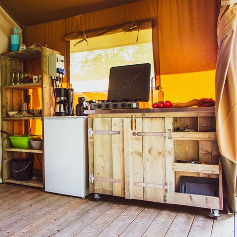 TENTE TOILE ET BOIS 6 personnes - Excellent Maaszicht