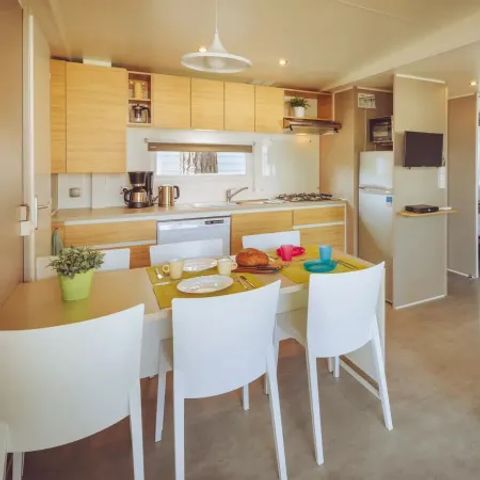 MOBILHOME 7 personnes - Salon Premium avec 3 chambres - cuisine extérieure