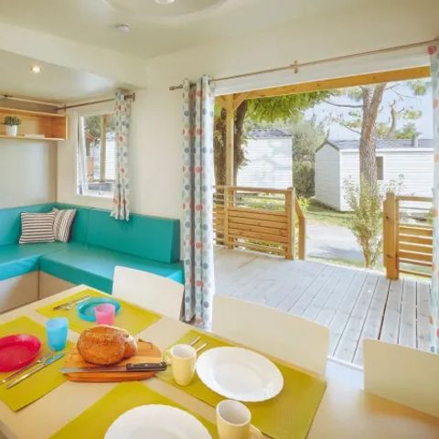 MOBILHOME 7 personnes - Salon Premium avec 3 chambres - cuisine extérieure