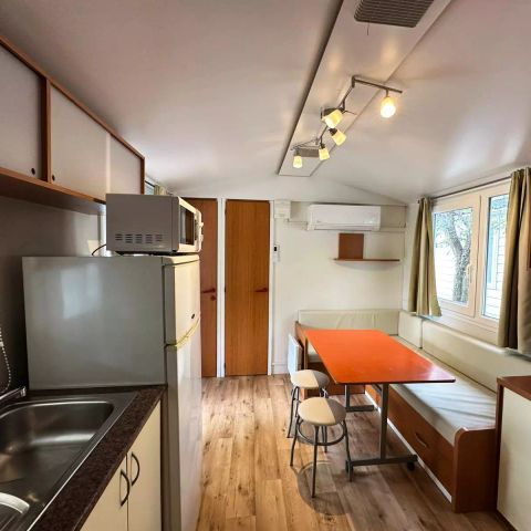 MOBILHOME 4 personnes - Mobil Home 3 Pièces 4 Personnes Climatisé + TV 24m²