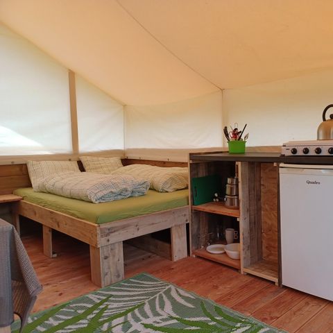 TENTE TOILE ET BOIS 4 personnes