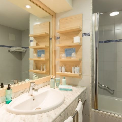 Chambre 2 personnes - Double - Vue mer - Petit déjeuner inclus
