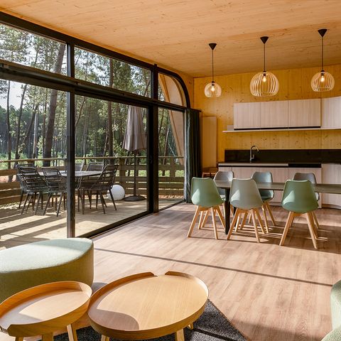 HÉBERGEMENT INSOLITE 6 personnes - Maison de l'arbre LG2241