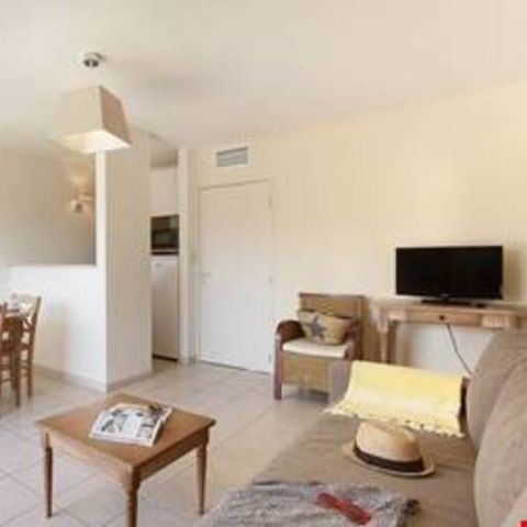 APPARTEMENT 4 personnes - (max. 2 adultes) Bonnieux