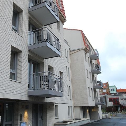 BUNGALOW 6 personnes - Bel appartement en bordure du centre de Bray-Dunes
