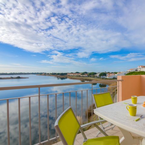 Residence Les Rives Du Lac Saint Saturnin Les Avignon Residence Les Rives Du Lac Saint Saturnin Les Avignon
