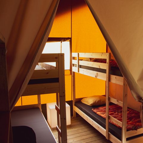 Tente en toile et en bois 6 personnes
