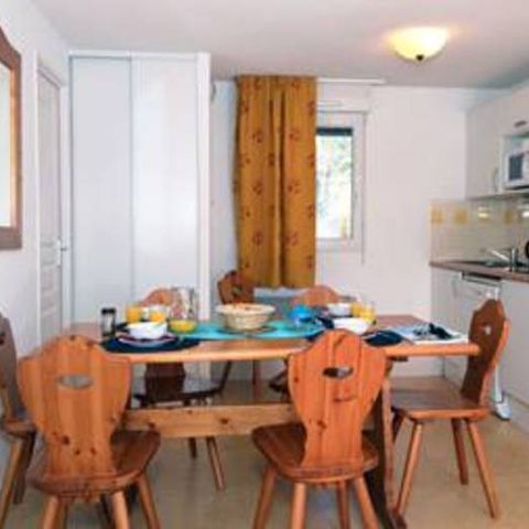 APPARTEMENT 8 personnes - (max 6 adultes) St. Lary Soulan