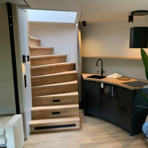 HÉBERGEMENT INSOLITE 2 personnes - Le coquillage de noix avec bain à remous et sauna