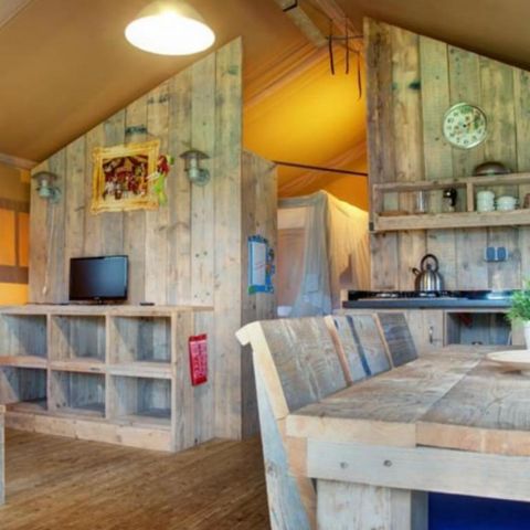 TENTE TOILE ET BOIS 5 personnes