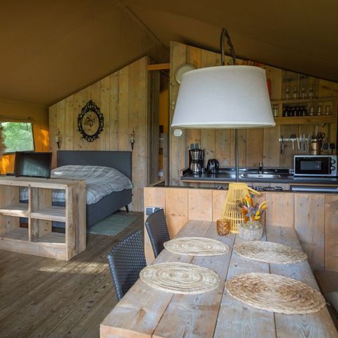 TENTE TOILE ET BOIS 5 personnes - Luxe