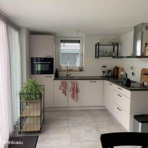 BUNGALOW 8 personnes - 60